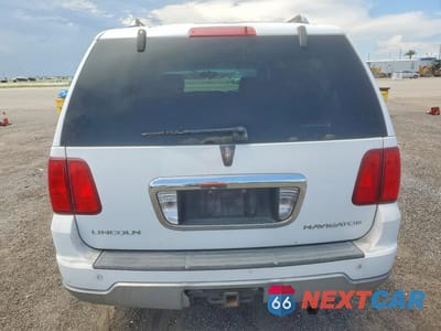 Zdjęcie 6 z 13 samochodu: 2003 LINCOLN NAVIGATOR VIN:5LMFU27R73LJ12756 - miniatura