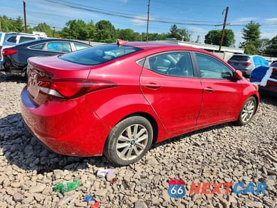 Trzecie zdjęcie samochodu z tyłu: 2016 HYUNDAI ELANTRA SE VIN:KMHDH4AE6GU528166 - miniatura