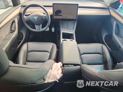 Zdjęcie 8 z 13 samochodu: 2023 TESLA MODEL Y VIN:7SAYGDEF7PF874976 - miniatura