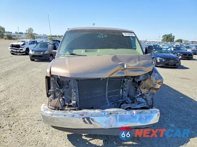 Piąte zdjęcie samochodu w środku: 2004 GMC SAVANA G1500 VIN:1GKFG15T041140679 - miniatura