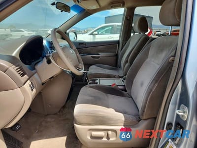 Zdjęcie 7 z 12 samochodu: 2008 TOYOTA SIENNA VIN:5TDZK23C28S208473 - miniatura