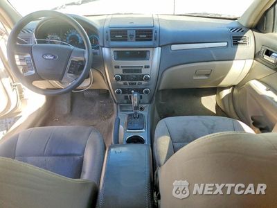 Zdjęcie 8 z 12 samochodu: 2010 FORD FUSION SE VIN:3FAHP0HA2AR411113 - miniatura