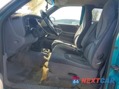 Zdjęcie 7 z 12 samochodu: 1997 DODGE DAKOTA VIN:1B7GG23Y0VS238059 - miniatura