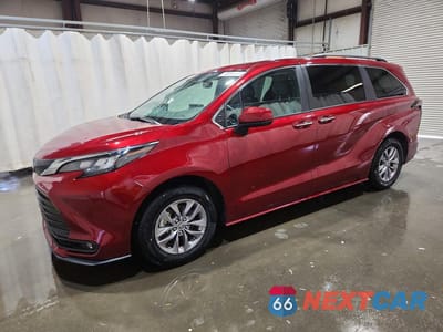 2025 TOYOTA SIENNA XLE 8-PASSENGER 5TDYRKEC2SS243705 - główne zdjęcie licytacji z USA - miniatura