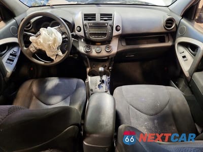 Zdjęcie 8 z 14 samochodu: 2008 TOYOTA RAV4 SPORT VIN:JTMBK32V486048378 - miniatura