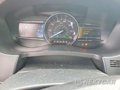 Zdjęcie 9 z 13 samochodu: 2017 FORD EXPLORER XLT VIN:1FM5K7D83HGD86565 - miniatura