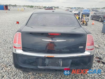 Zdjęcie 6 z 13 samochodu: 2012 CHRYSLER 300 LIMITED VIN:2C3CCACG2CH308570 - miniatura