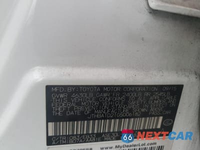 Zdjęcie 12 z 12 samochodu: 2016 LEXUS IS 200T VIN:JTHBA1D21G5006182 - miniatura