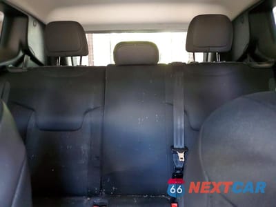 Zdjęcie 10 z 14 samochodu: 2017 JEEP RENEGADE TRAILHAWK VIN:ZACCJBCB7HPE93359 - miniatura