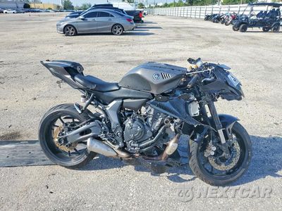 2024 YAMAHA YZFR7 JYARM38E0RA011337 - główne zdjęcie licytacji z USA - miniatura