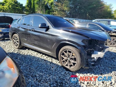 Czwarte zdjęcie samochodu z boku: 2023 BMW X4 XDRIVE30I VIN:5UX33DT05P9N63508 - miniatura
