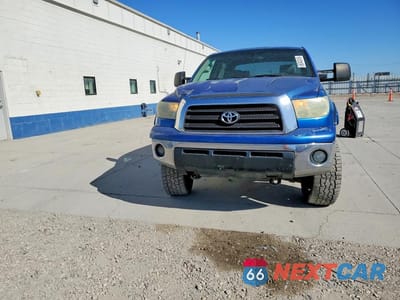 Piąte zdjęcie samochodu w środku: 2007 TOYOTA TUNDRA CREWMAX SR5 VIN:5TBDV54117S457127 - miniatura