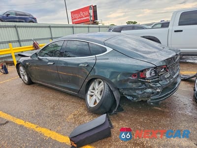 Drugie zdjęcie samochodu z przodu: 2014 TESLA MODEL S VIN:5YJSA1H1XEFP56887 - miniatura