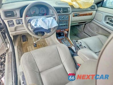 Zdjęcie 8 z 12 samochodu: 2003 VOLVO C70 HPT VIN:YV1NC62D73J035370 - miniatura
