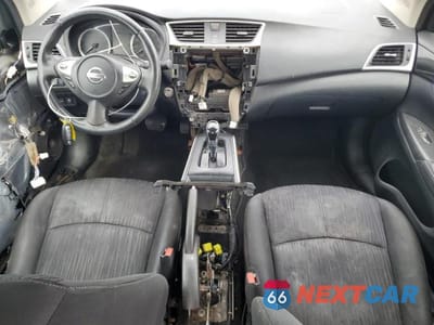 Zdjęcie 8 z 13 samochodu: 2017 NISSAN SENTRA SV VIN:3N1AB7AP7HY367419 - miniatura