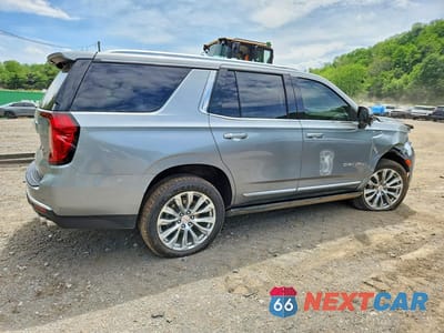 Trzecie zdjęcie samochodu z tyłu: 2024 GMC YUKON DENALI VIN:1GKS2DKL1RR227180 - miniatura