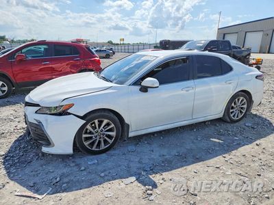 2022 TOYOTA CAMRY LE 4T1C11AK3NU046451 - główne zdjęcie licytacji z USA - miniatura
