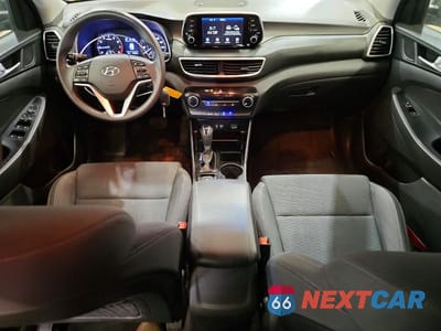 Zdjęcie 8 z 13 samochodu: 2019 HYUNDAI TUCSON SE VIN:KM8J2CA4XKU885462 - miniatura