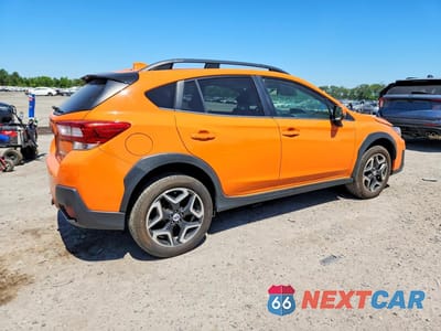 Trzecie zdjęcie samochodu z tyłu: 2018 SUBARU CROSSTREK LIMITED VIN:JF2GTAMC4J8268005 - miniatura