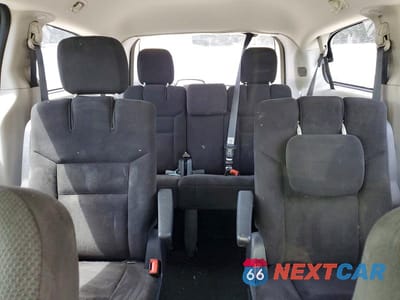 Zdjęcie 10 z 13 samochodu: 2015 DODGE GRAND CARAVAN SE VIN:2C4RDGBG5FR682063 - miniatura