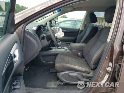Zdjęcie 7 z 13 samochodu: 2016 NISSAN PATHFINDER S VIN:5N1AR2MM5GC652426 - miniatura