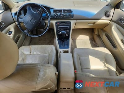 Zdjęcie 8 z 12 samochodu: 1994 HONDA ACCORD EX VIN:JHMCD5667RC031749 - miniatura