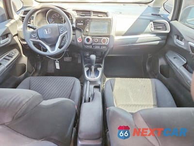 Zdjęcie 8 z 12 samochodu: 2019 HONDA FIT EX VIN:3HGGK5H85KM747627 - miniatura