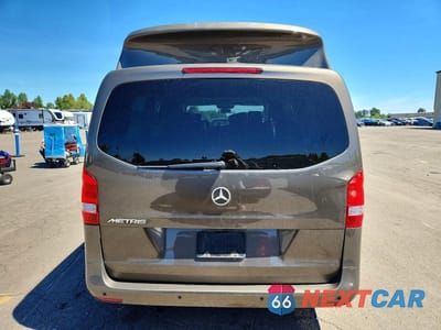 Zdjęcie 6 z 12 samochodu: 2016 MERCEDES-BENZ METRIS VIN:WD4PG2EE0G3150019 - miniatura