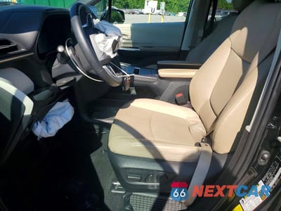 Zdjęcie 7 z 13 samochodu: 2023 TOYOTA SIENNA XLE VIN:5TDYSKFC8PS077412 - miniatura