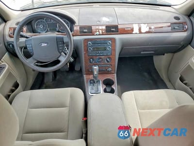 Zdjęcie 8 z 12 samochodu: 2008 FORD TAURUS SEL VIN:1FAHP24W28G141136 - miniatura