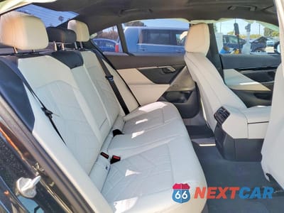 Zdjęcie 10 z 12 samochodu: 2024 BMW 530 I VIN:WBA43FJ09RCS16495 - miniatura