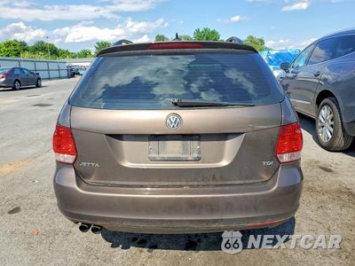 Zdjęcie 6 z 12 samochodu: 2013 VOLKSWAGEN JETTA TDI VIN:3VWPL7AJ6DM634872 - miniatura