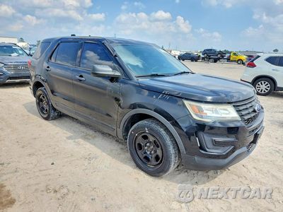 Czwarte zdjęcie samochodu z boku: 2018 FORD EXPLORER POLICE INTERCEPTOR VIN:1FM5K8AR4JGC43102 - miniatura
