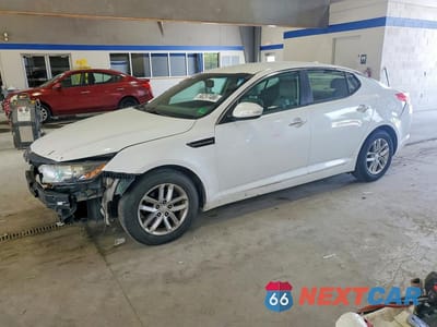 2013 KIA OPTIMA LX 5XXGM4A71DG161080 - główne zdjęcie licytacji z USA - miniatura