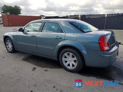 Drugie zdjęcie samochodu z przodu: 2005 CHRYSLER 300 TOURING VIN:2C3JA53G95H131703 - miniatura