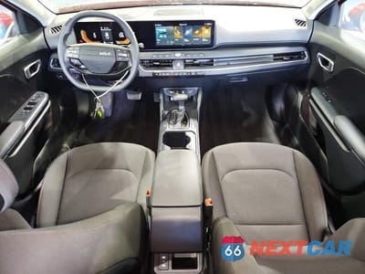 Zdjęcie 8 z 12 samochodu: 2026 KIA K4 LXS VIN:3KPFT4DE3TE312601 - miniatura