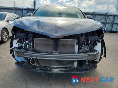 Piąte zdjęcie samochodu w środku: 2017 LINCOLN MKX RESERVE VIN:2LMPJ8LR9HBL43937 - miniatura