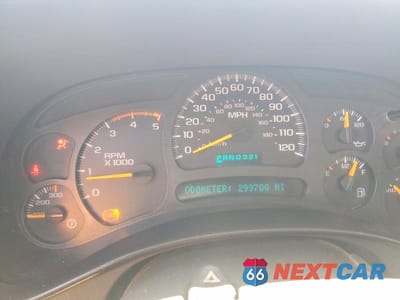 Zdjęcie 9 z 12 samochodu: 2005 CHEVROLET SILVERADO K2500 HEAVY DUTY VIN:1GCHK23225F810014 - miniatura