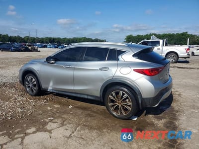 Drugie zdjęcie samochodu z przodu: 2017 INFINITI QX30 PREMIUM VIN:SJKCH5CR6HA022634 - miniatura