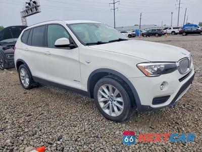 Czwarte zdjęcie samochodu z boku: 2016 BMW X3 XDRIVE28I VIN:5UXWX9C59G0D85510 - miniatura