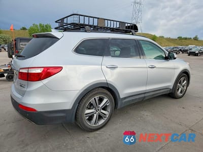 Trzecie zdjęcie samochodu z tyłu: 2016 HYUNDAI SANTA FE LIMITED VIN:KM8SRDHF8GU147910 - miniatura
