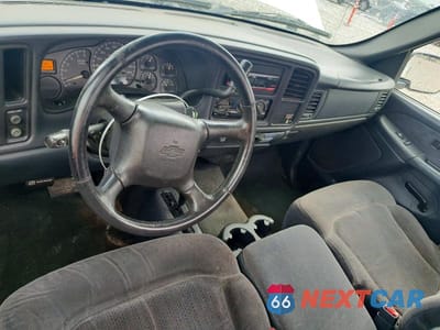 Zdjęcie 8 z 12 samochodu: 2002 CHEVROLET SILVERADO K1500 VIN:1GCEK14T62Z151269 - miniatura