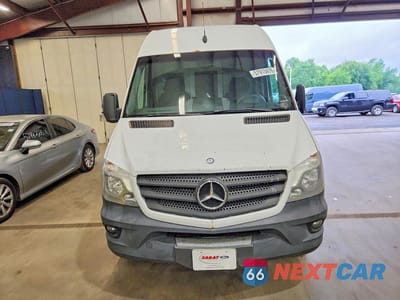 Piąte zdjęcie samochodu w środku: 2016 MERCEDES-BENZ SPRINTER 2500 VIN:WD3PE8CD9GP184136 - miniatura