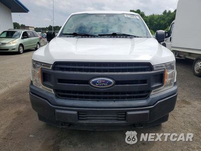 Piąte zdjęcie samochodu w środku: 2019 FORD F150 SUPER CAB VIN:1FTFX1E53KFD01636 - miniatura