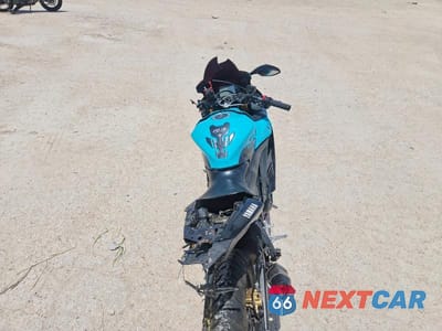Zdjęcie 6 z 9 samochodu: 2020 YAMAHA YZFR3 VIN:MH3RH18Y6LK002782 - miniatura