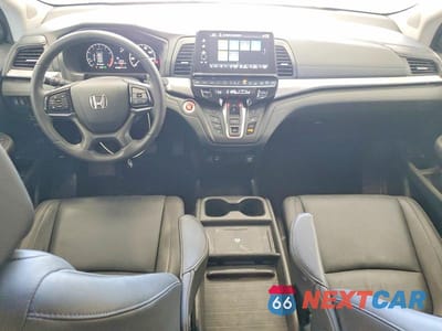 Zdjęcie 8 z 13 samochodu: 2025 HONDA ODYSSEY EXL VIN:5FNRL6H60SB081225 - miniatura