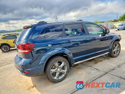 Trzecie zdjęcie samochodu z tyłu: 2015 DODGE JOURNEY CROSSROAD VIN:3C4PDCGB9FT727998 - miniatura