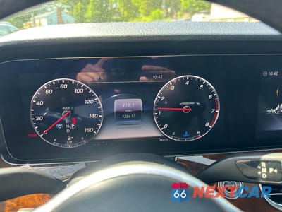 Zdjęcie 6 z 10 samochodu: 2020 MERCEDES-BENZ E 350 4MATIC VIN:W1KZF8EB4LA759947 - miniatura