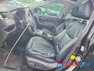 Zdjęcie 7 z 14 samochodu: 2021 TOYOTA RAV4 HYBRID XLE PREMIUM VIN:2T3B6RFV1MW026185 - miniatura