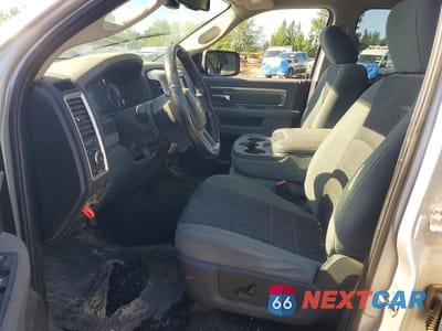 Zdjęcie 7 z 12 samochodu: 2016 RAM 1500 SLT VIN:1C6RR7GT2GS153975 - miniatura